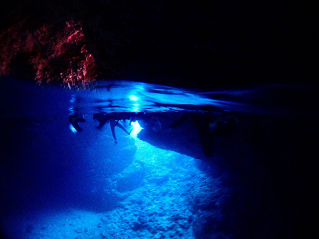 青の洞窟シュノーケル