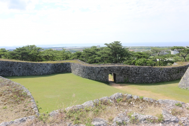 座喜味城跡城壁